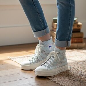 Converse Chuck Taylor Pastel High-Tops with White Patch Women’s Size 5 EUR 35
